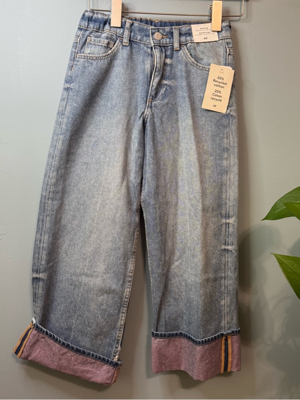 H&M Kids Adjustable Waist Wide Leg Cuffed Ankle Jeans Size 10. NWT
